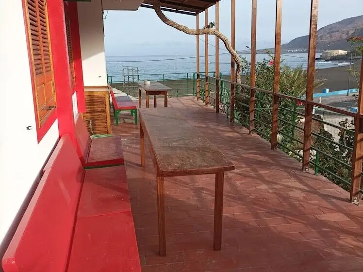 آپارتمان 2 خوابه, Edificio Magico