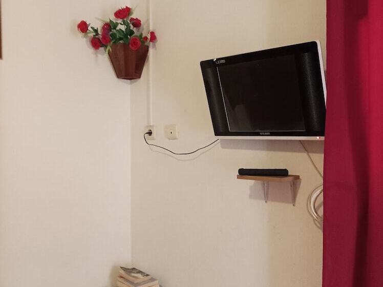 آپارتمان 1 خوابه, Edificio Magico