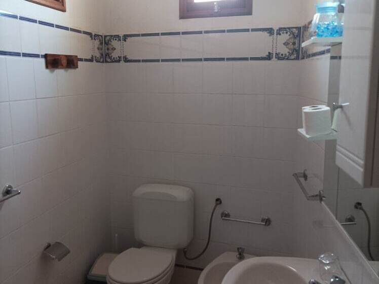 اتاق استاندارد, Edificio Magico