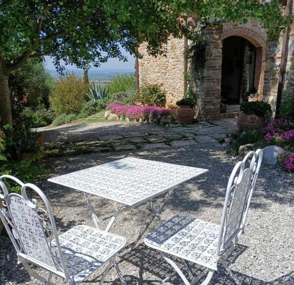ガーデンビュースタンダードルーム, Agriturismo Scannano
