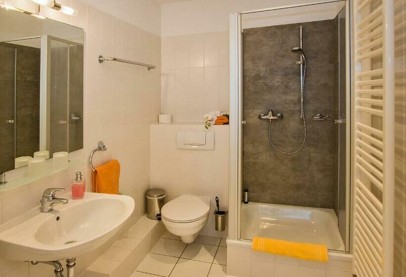 Номер Стандарт, Strandvilla Imperator