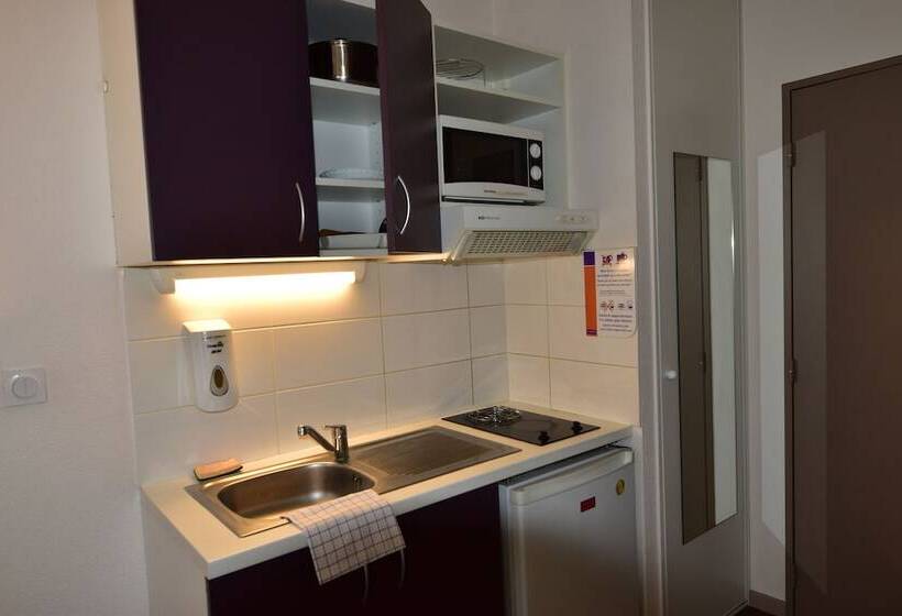 スタンダードスタジオ, Montempô Apparthôtel Lyon Viviani