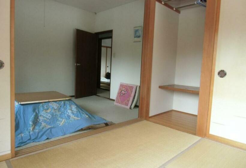 غرفة قياسية رباعية حمام مشترك, Raumu San So