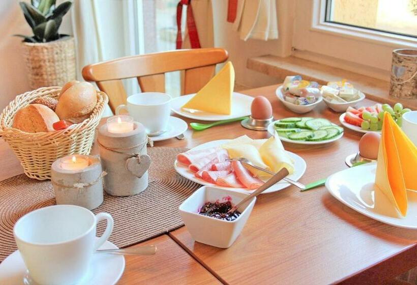 غرفة قياسية, Pension An Der Kamske