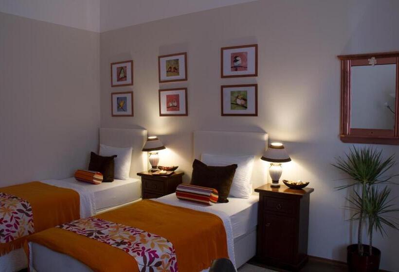 غرفة قياسية, La Pergola & Prestige Panzió