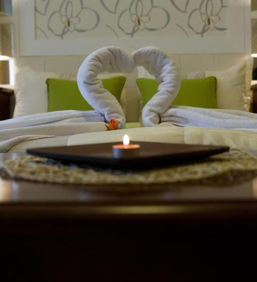 شقة غرفة واحدة, La Pergola & Prestige Panzió