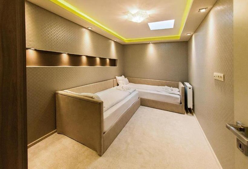 شقة ديلوكس غرفة واحدة, La Pergola & Prestige Panzió