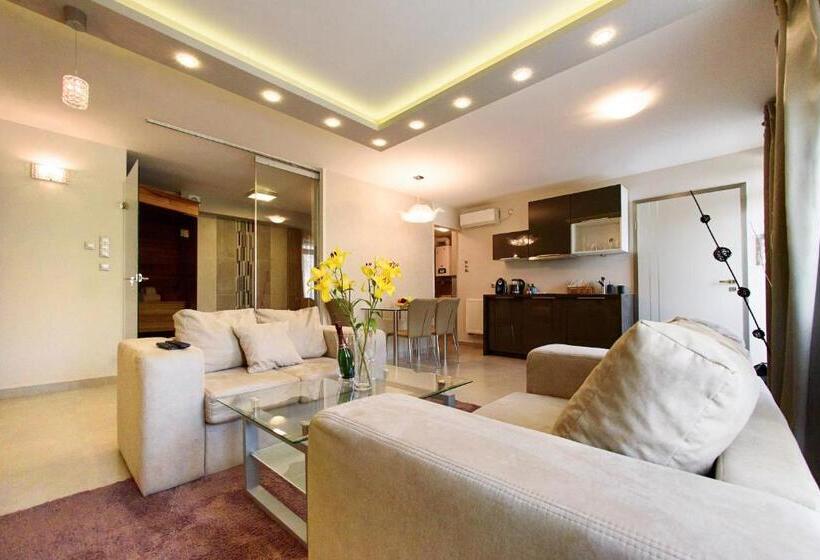 شقة ديلوكس غرفة واحدة, La Pergola & Prestige Panzió