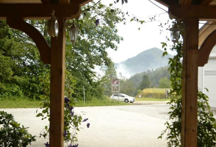 اتاق استاندارد چهار تخته, Guest House Kmečki Hram Fortuna