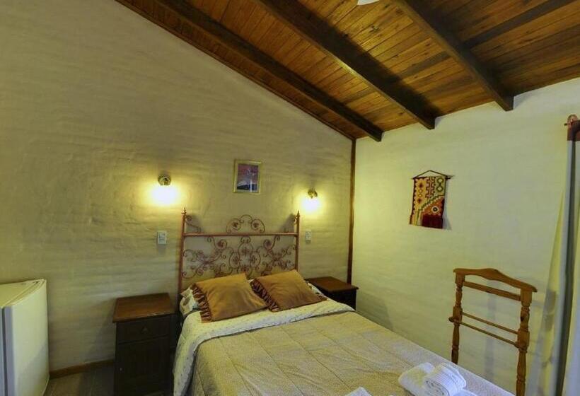 Standard Kolmen Hengen Huone, Hosteria Rural Piedra Y Camino