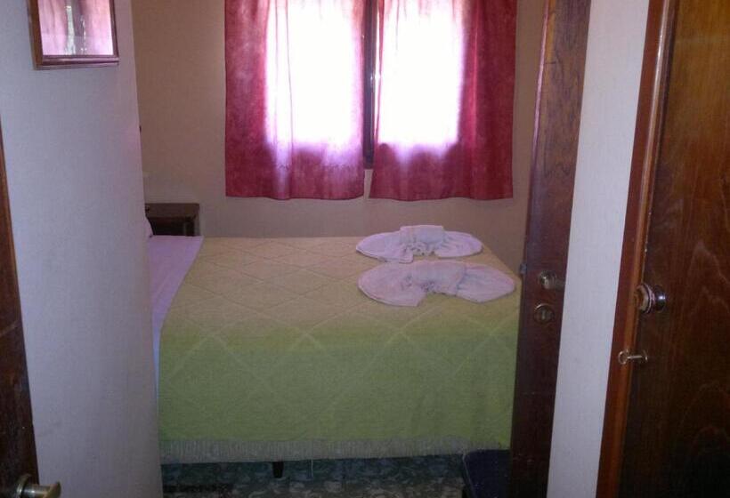 スタンダードルーム, Hosteria Sans Souci