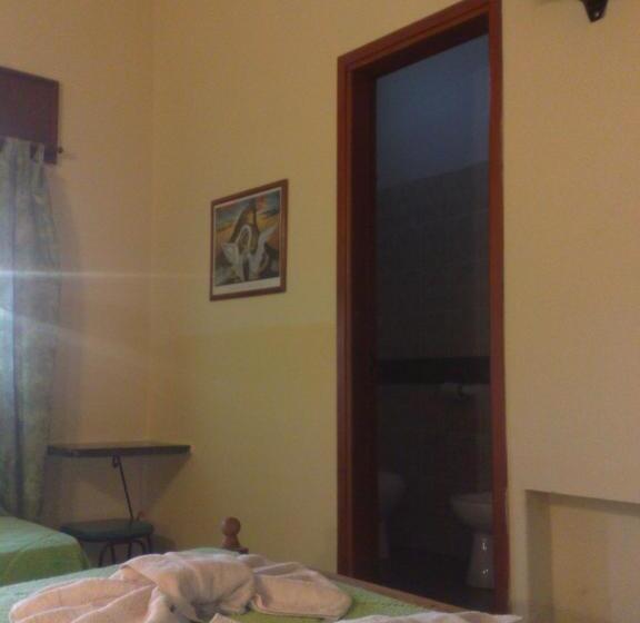 スタンダード４人部屋, Hosteria Sans Souci