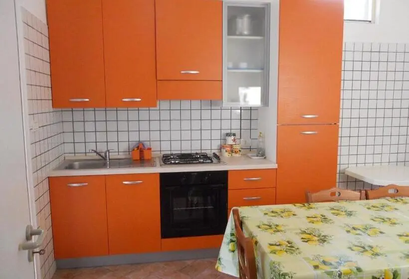 2ベッドルームアパートメント, Agriturismo Specchiarussa
