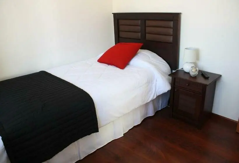 اتاق استاندارد یک تخته با سرویس بهداشتی مشترک, Hostal Buró