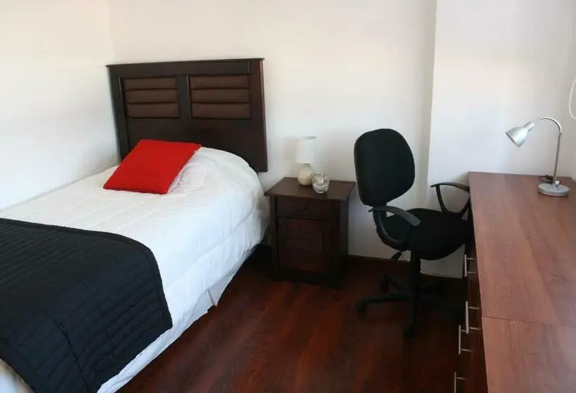 اتاق استاندارد یک تخته با سرویس بهداشتی مشترک, Hostal Buró
