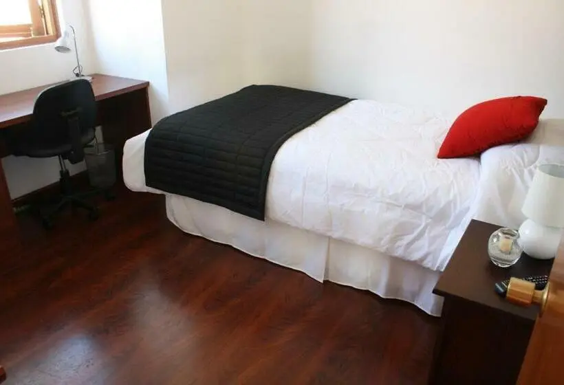 اتاق استاندارد یک تخته با سرویس بهداشتی مشترک, Hostal Buró
