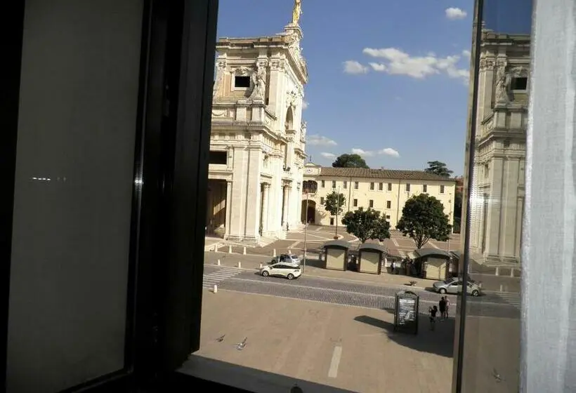 デラックススイート, Piazza Degli Angeli