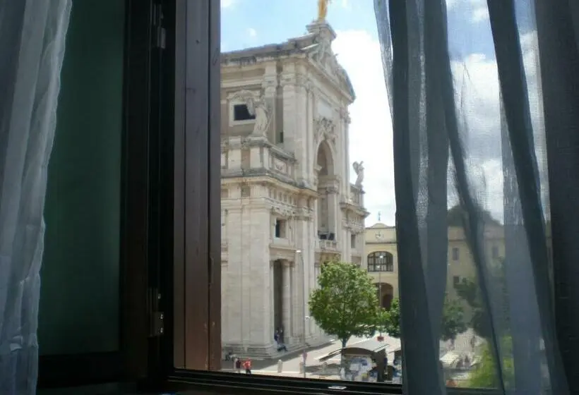 スタンダードルーム, Piazza Degli Angeli