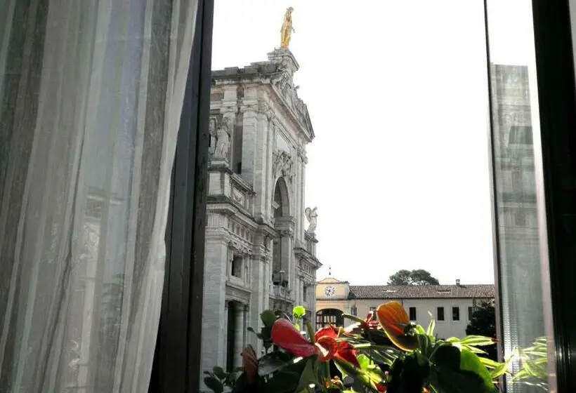 スタンダードルーム, Piazza Degli Angeli