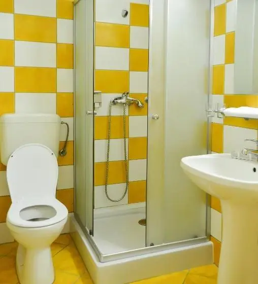 سوییت سوپریور, Casa Transilvania