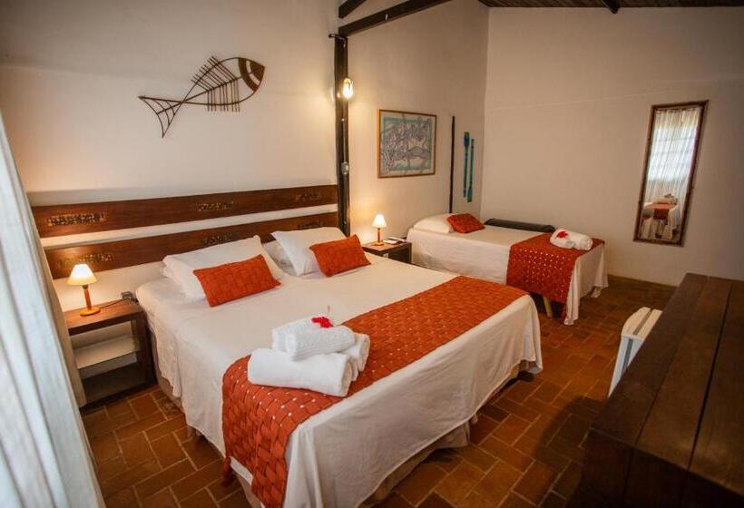 חדר סטנדרט לארבעה, Pousada Santu Noronha