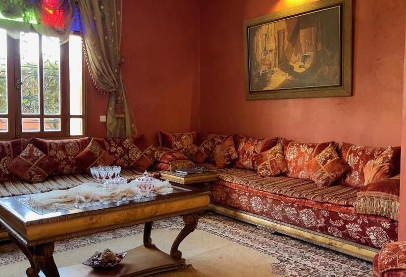 اتاق لوکس, Riad Noumidya