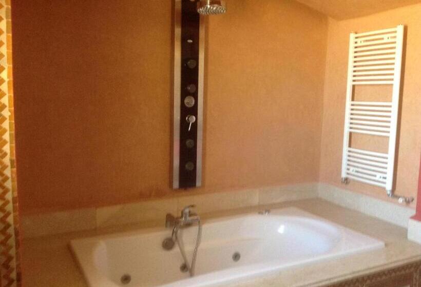 اتاق استاندارد, Riad Noumidya