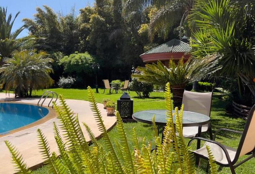 اتاق لوکس, Riad Noumidya