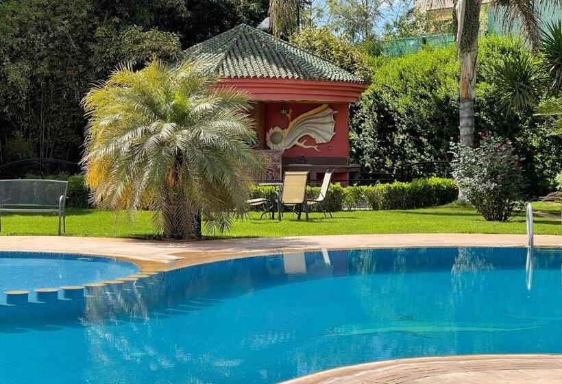 اتاق لوکس, Riad Noumidya