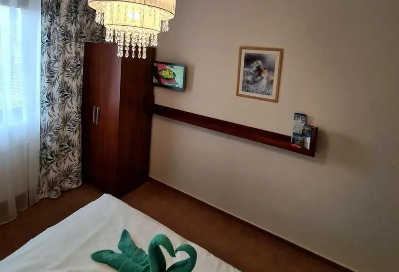 اتاق خانوادگی, Villa ďurčík