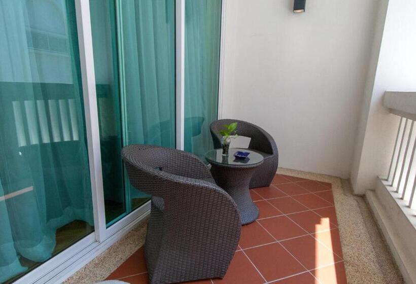 דירת חדר, Profolio @ Straits Quay