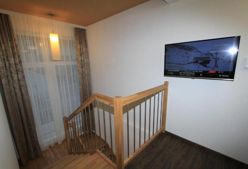 １ベッドルームドゥプレックスアパートメント, Relax Apartments