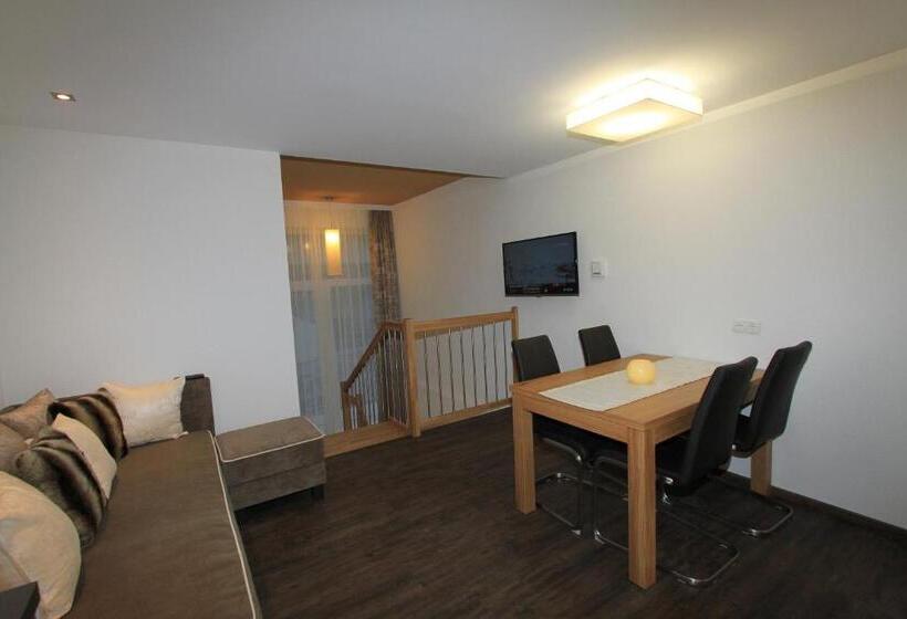 １ベッドルームドゥプレックスアパートメント, Relax Apartments