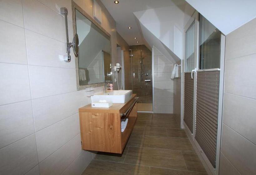 １ベッドルームペントハウスアパート, Relax Apartments