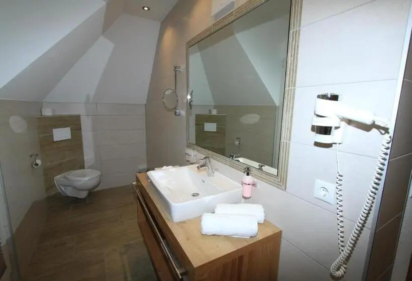 １ベッドルームペントハウスアパート, Relax Apartments