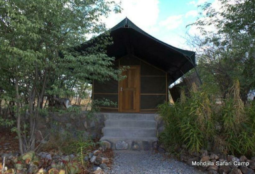 اتاق استاندارد, Mondjila Safari Camp