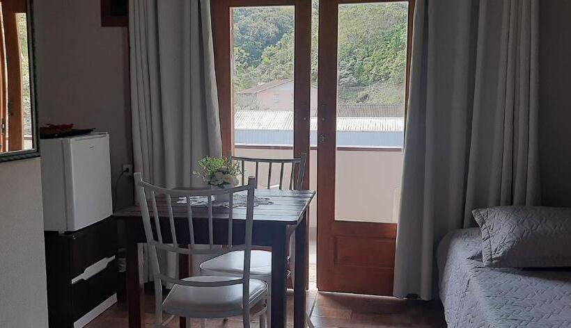 Люкс с Балконом, Natalina Pousada & Restaurante