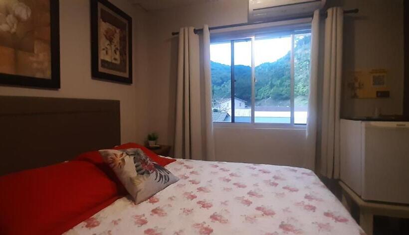 Люкс Повышенной Комфортности, Natalina Pousada & Restaurante