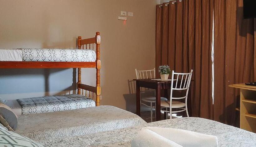 Семейный Номер, Natalina Pousada & Restaurante