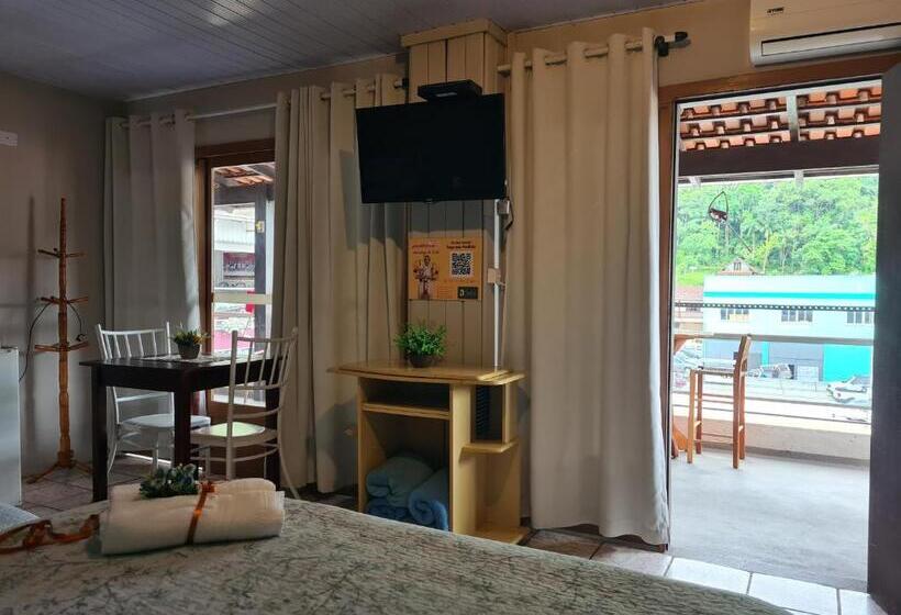 Семейный Номер, Natalina Pousada & Restaurante