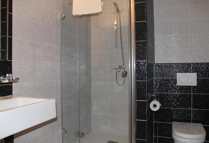 디럭스 룸, Penzion Bowten