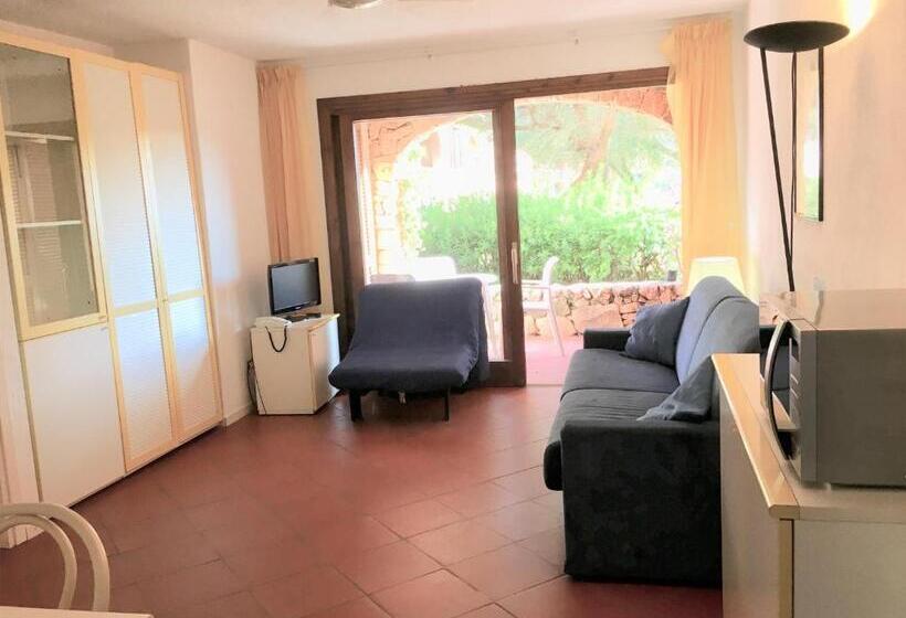 استودیوی استاندارد, Residence Bouganville