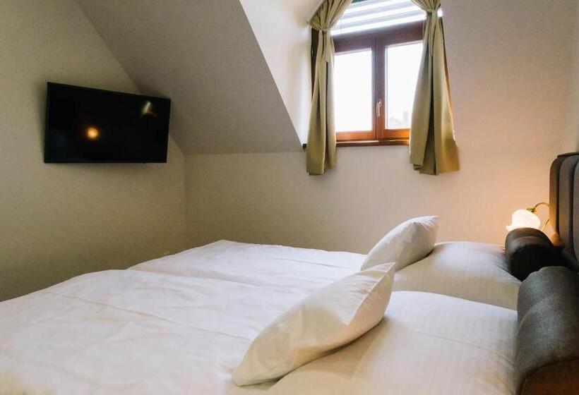 침실 1개 가든 전망 아파트, Apartman Diófa