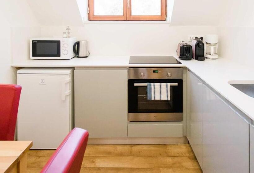 침실 1개 가든 전망 아파트, Apartman Diófa