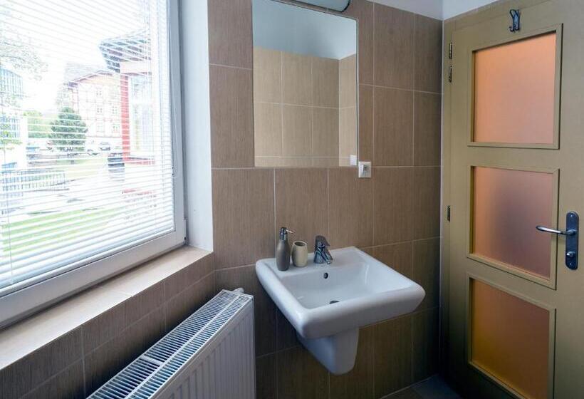 شقة غرفة واحدة, Apartmany Moravienka