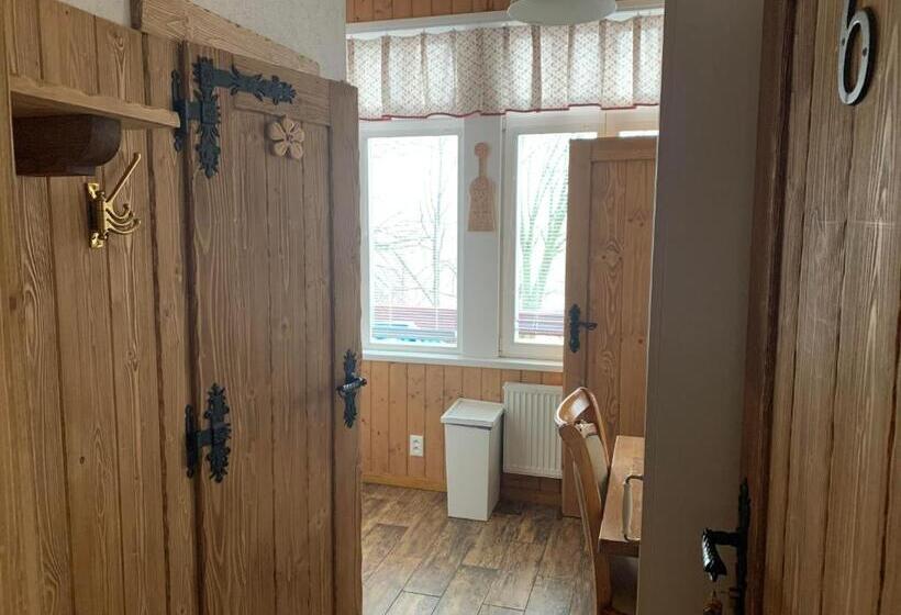 إستوديو قياسى, Apartmany Moravienka