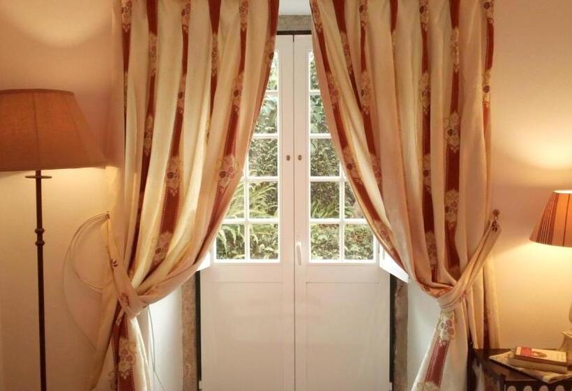 سوییت, Casa Do Arco