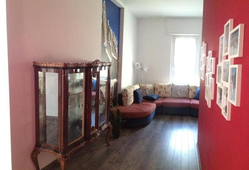 اتاق استاندارد یک تخته با سرویس بهداشتی مشترک, Grandi Cime Guest House