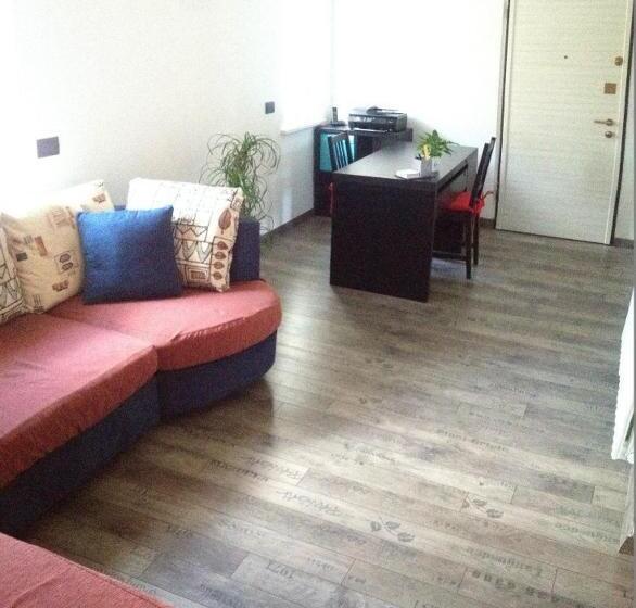 اتاق استاندارد یک تخته با سرویس بهداشتی مشترک, Grandi Cime Guest House