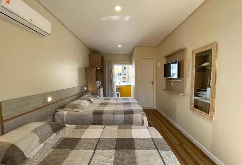 חדר דלוקס לשלושה, Pousada Areia Cristal